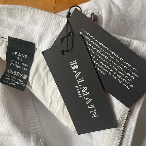 Brand new never worn , Balmain Low Rise slim cut, zipped pockets abs ribbed knee - Picture 3 of 3